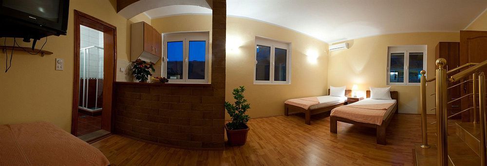 Castellamare Residence Petrovac Ngoại thất bức ảnh