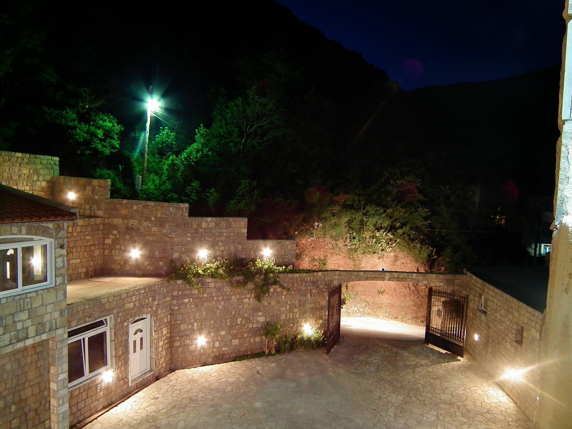Castellamare Residence Petrovac Ngoại thất bức ảnh