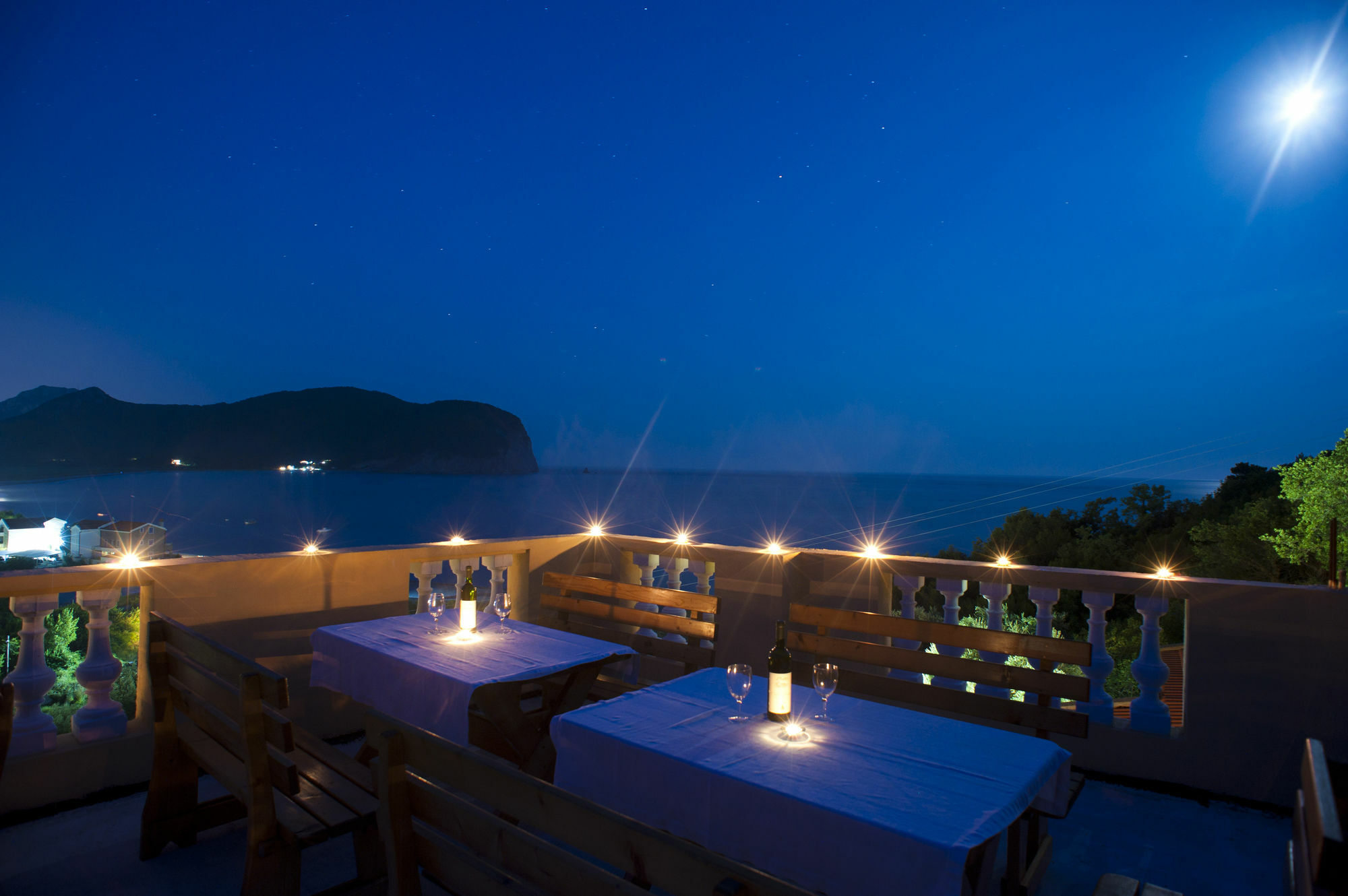 Castellamare Residence Petrovac Ngoại thất bức ảnh